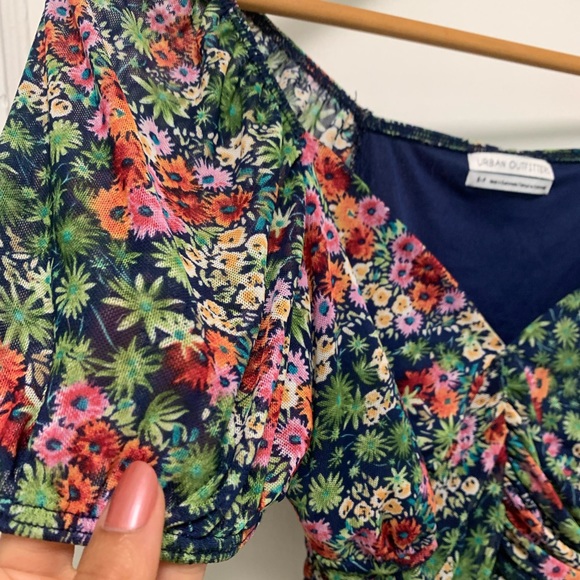 Floral Urban Outfitters Short Sleeve Blouse - Picture 2 of 3